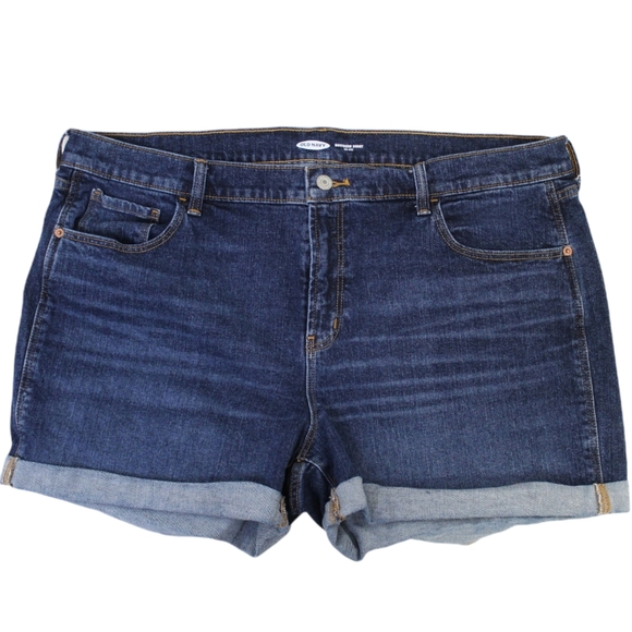 Old Navy Pants - Old Navy boyfriend stretch mid rise blue jean shorts size 18